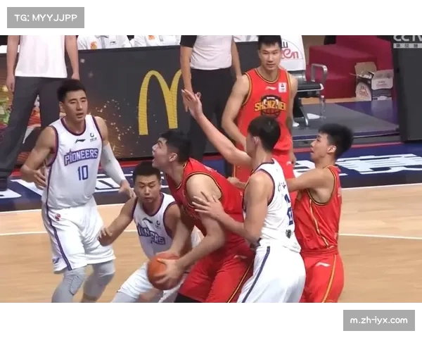 深圳队防守压迫性:贺希宁领防与全队协防轮转的战术执行力 深圳队防守压迫性:贺希宁领防与全队协防轮转的战术执行力